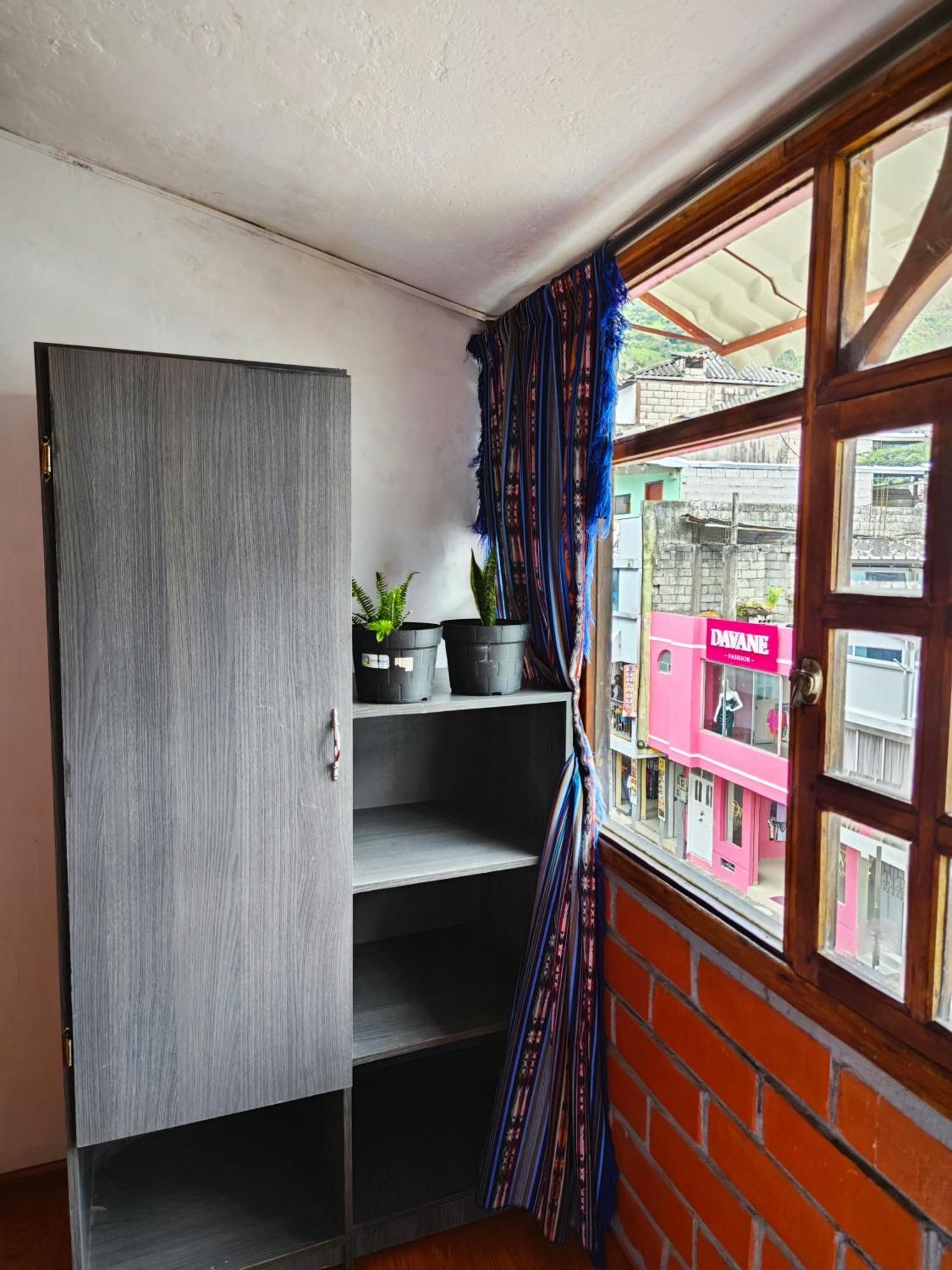 Garden House Hostal บาญอส ภายนอก รูปภาพ