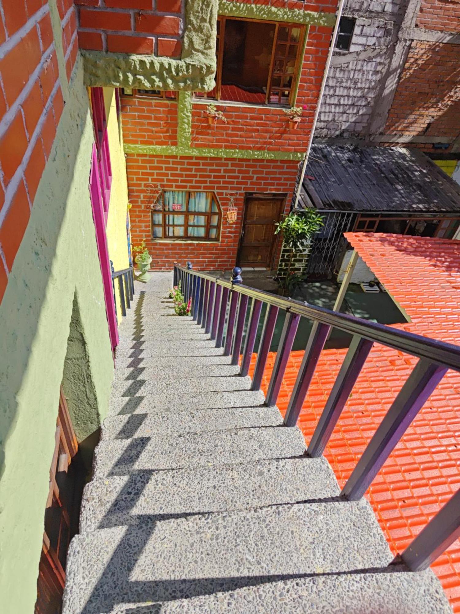 Garden House Hostal บาญอส ภายนอก รูปภาพ