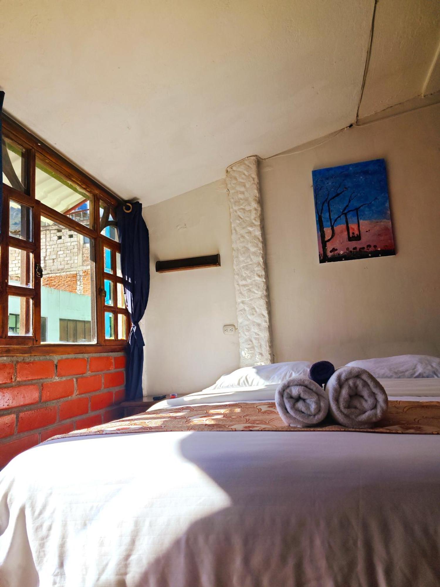 Garden House Hostal บาญอส ภายนอก รูปภาพ